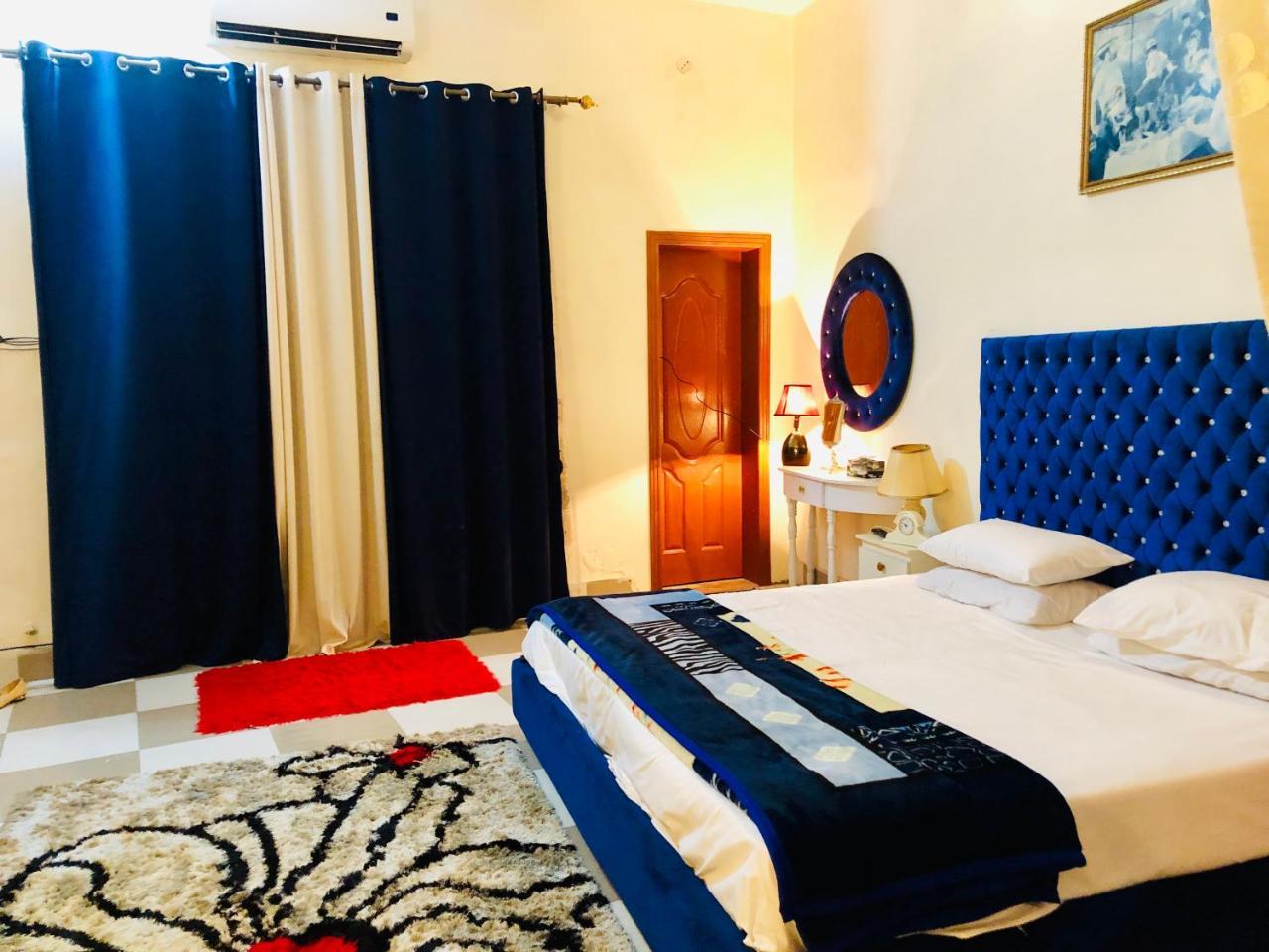 Aimys Villa Guest House ムルターン エクステリア 写真