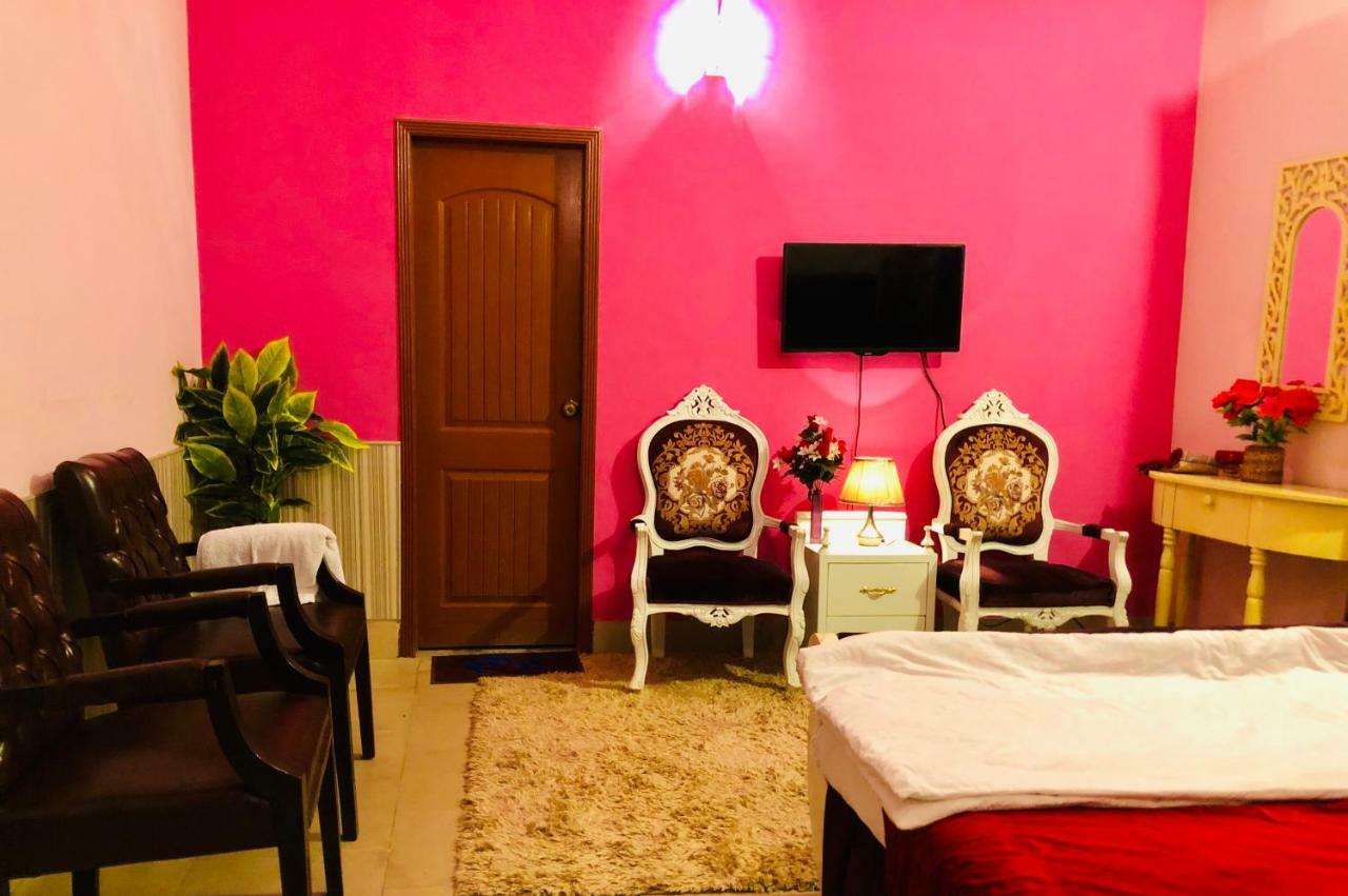 Aimys Villa Guest House ムルターン エクステリア 写真