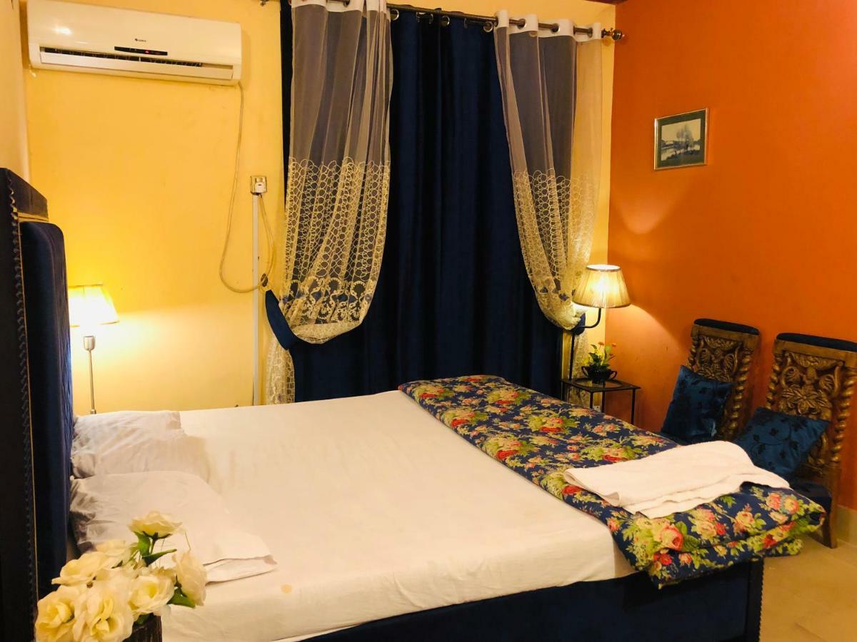 Aimys Villa Guest House ムルターン エクステリア 写真